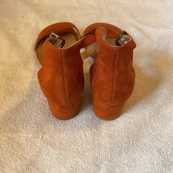 NWT Nae Vegan Ethical Orange Irene Block Heeled Sandals - Picture 3 of 9